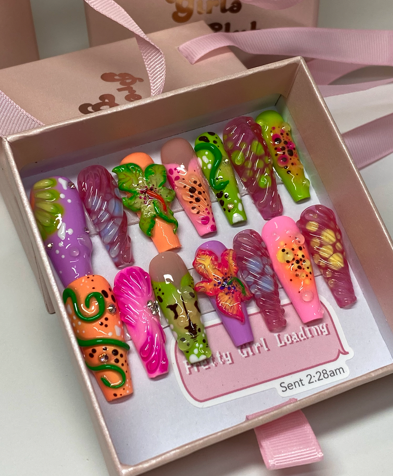 Wild Flower Press-On Nails