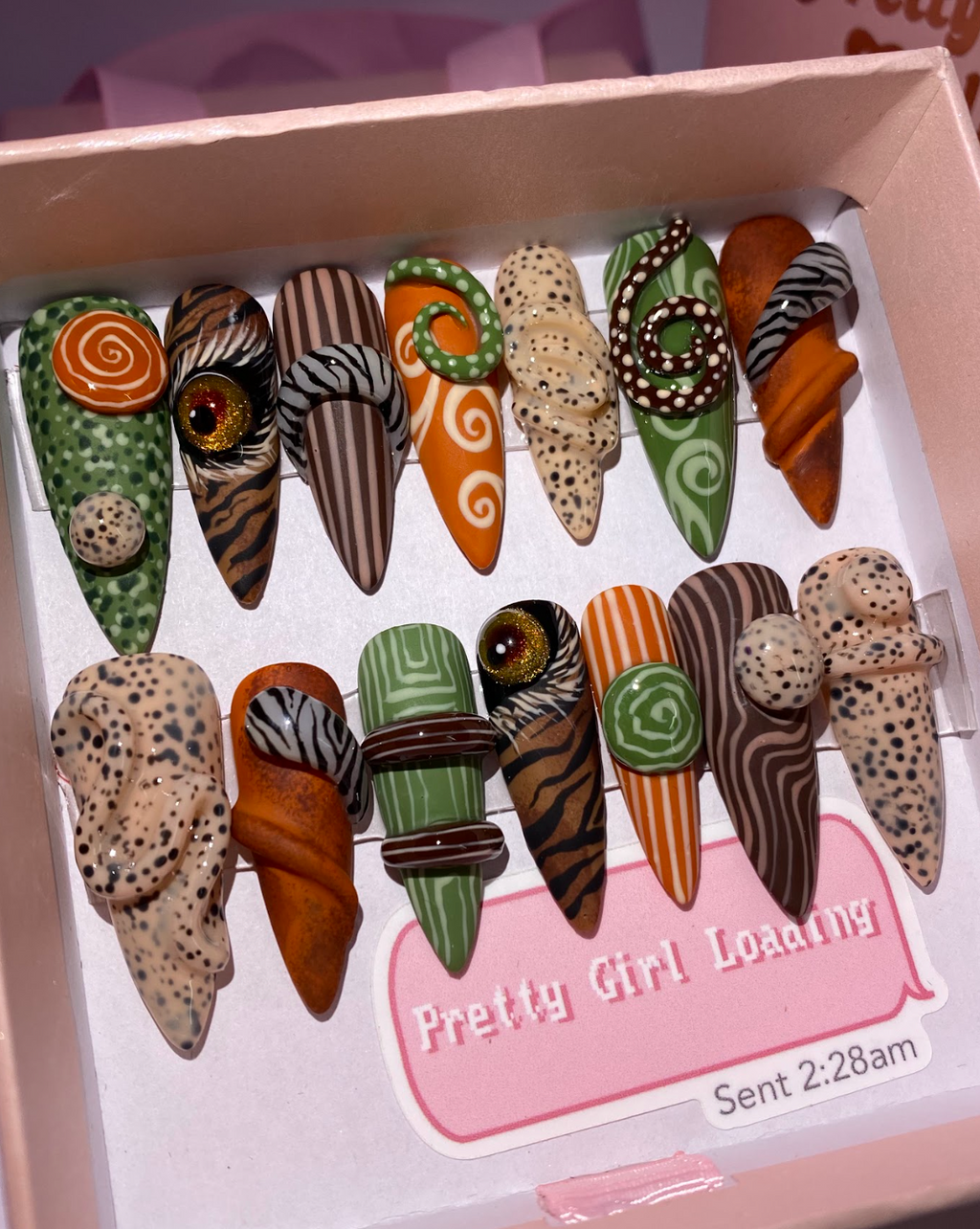 Exotic Deco Press-On Nails